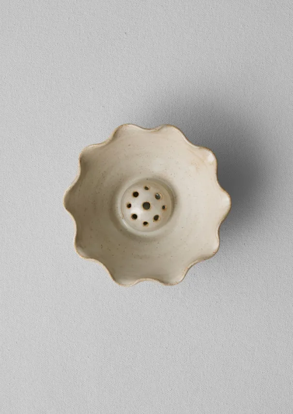 Discount Alice Passingham Scalloped Flower Frog Decorative Pieces|Ceramics
