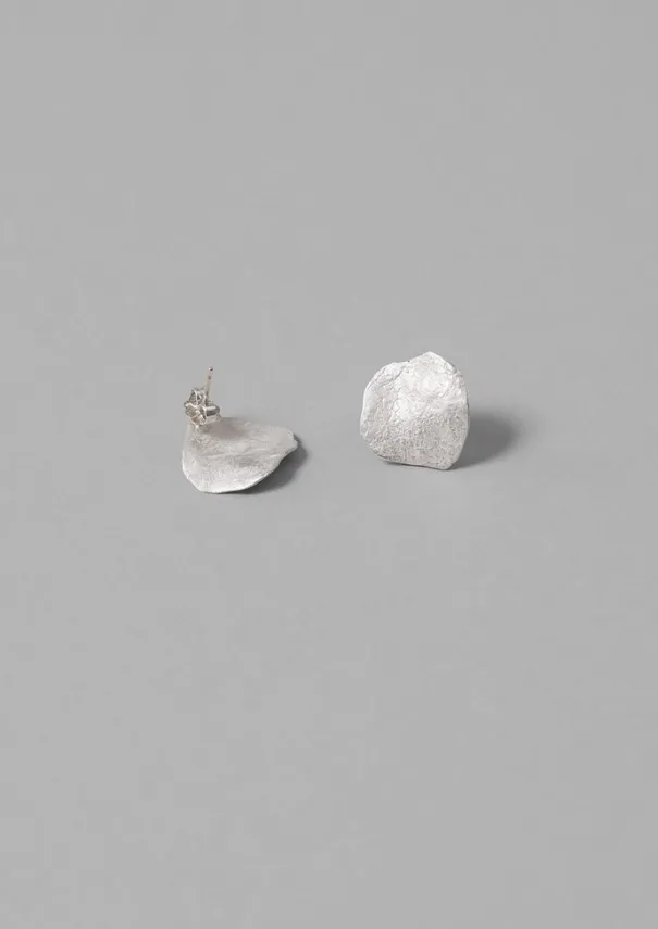 Best Emily Nixon Flat Rock Stud Earrings Women Jewellery
