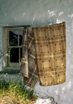 Clearance Melin Tregwynt Welsh Blanket Textiles|Blankets & Throws
