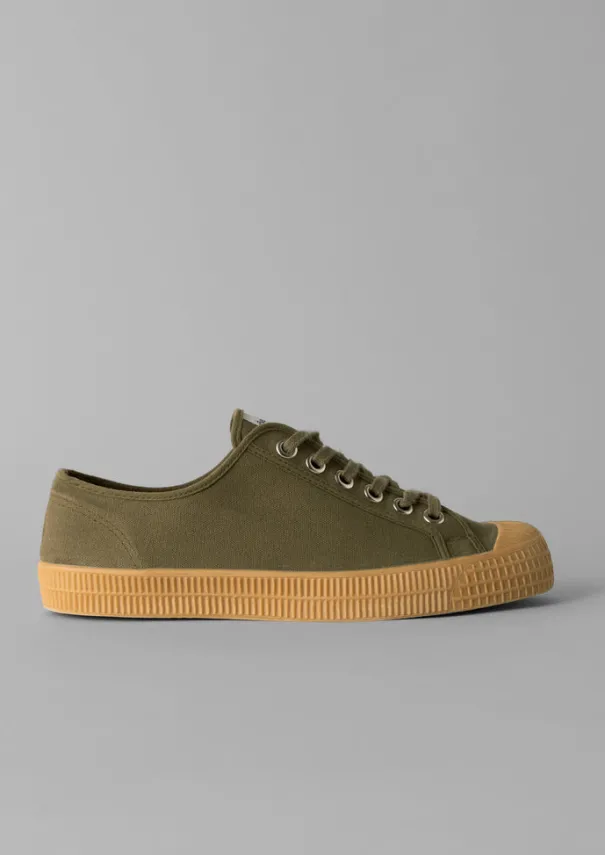 Discount Novesta Star Master Trainers Trainers & Plimsolls